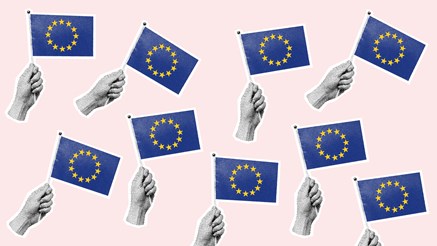 Händer med EU-flaggor.