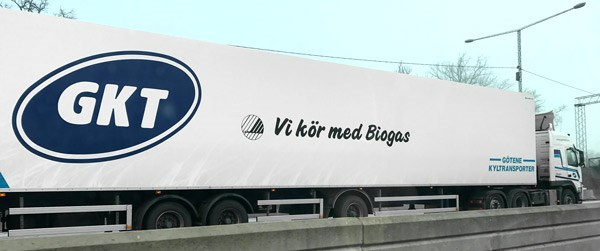 Biogaslastbil på vägen