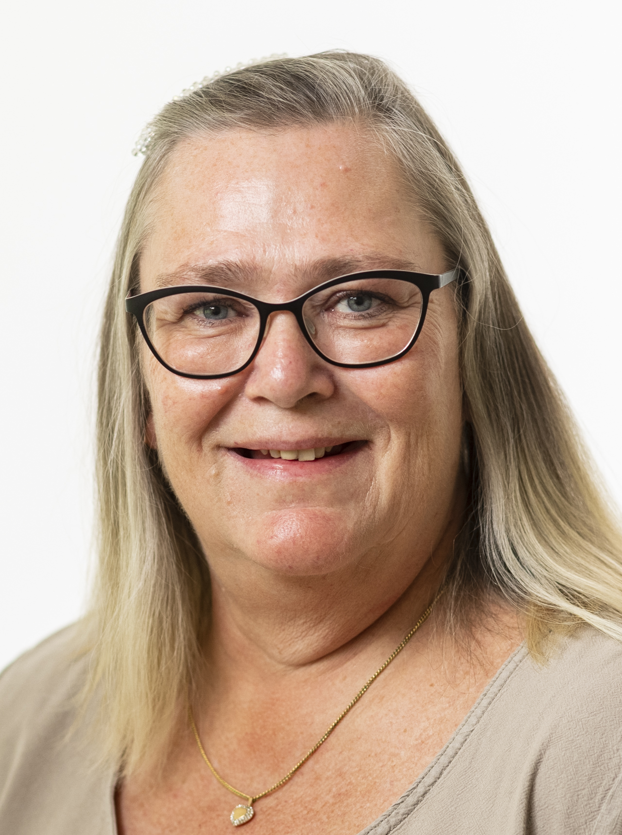 Porträttbild på Cecilia Jönsson