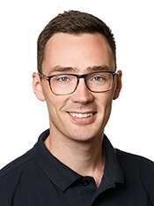 Porträtt Joel Runesson.