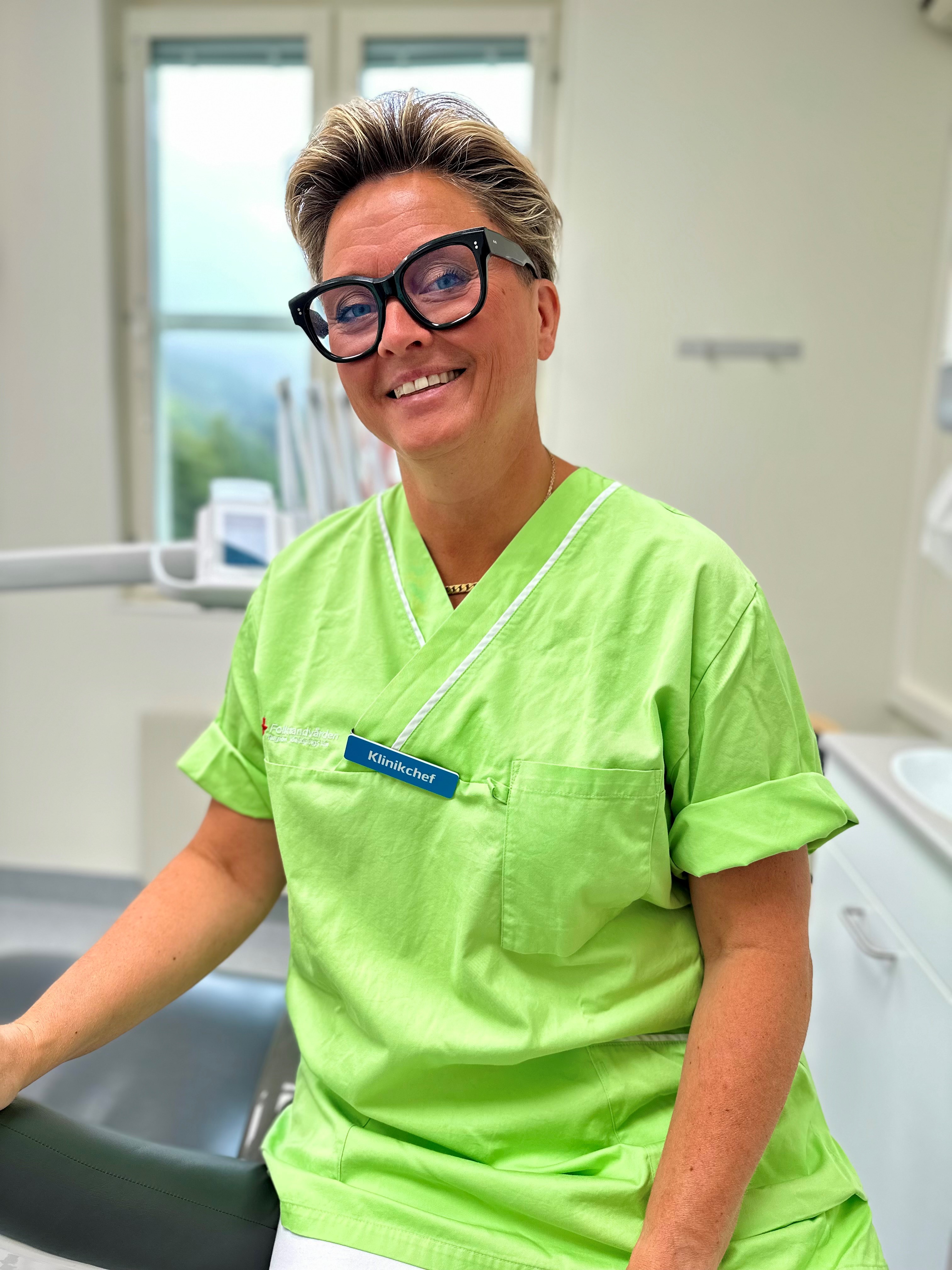 Klinikchef Anna Magnusson inne på Råslätt Folktandvård. 