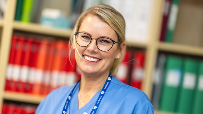 Porträttbild på överläkare Maria Ekholm