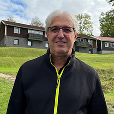 Hamid Malekzadegan, chef för fritidspersonalen och matsalspersonalen