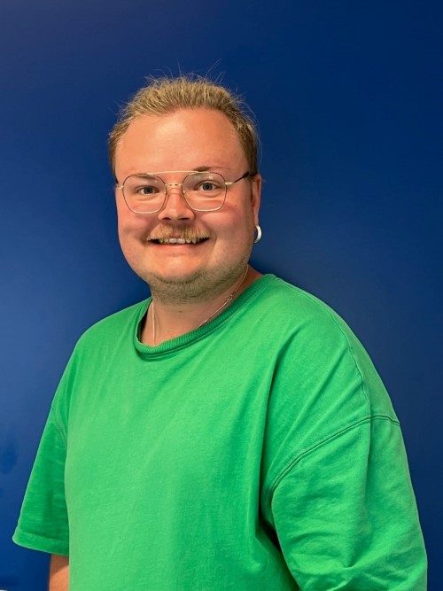 Erik vårdadministratör